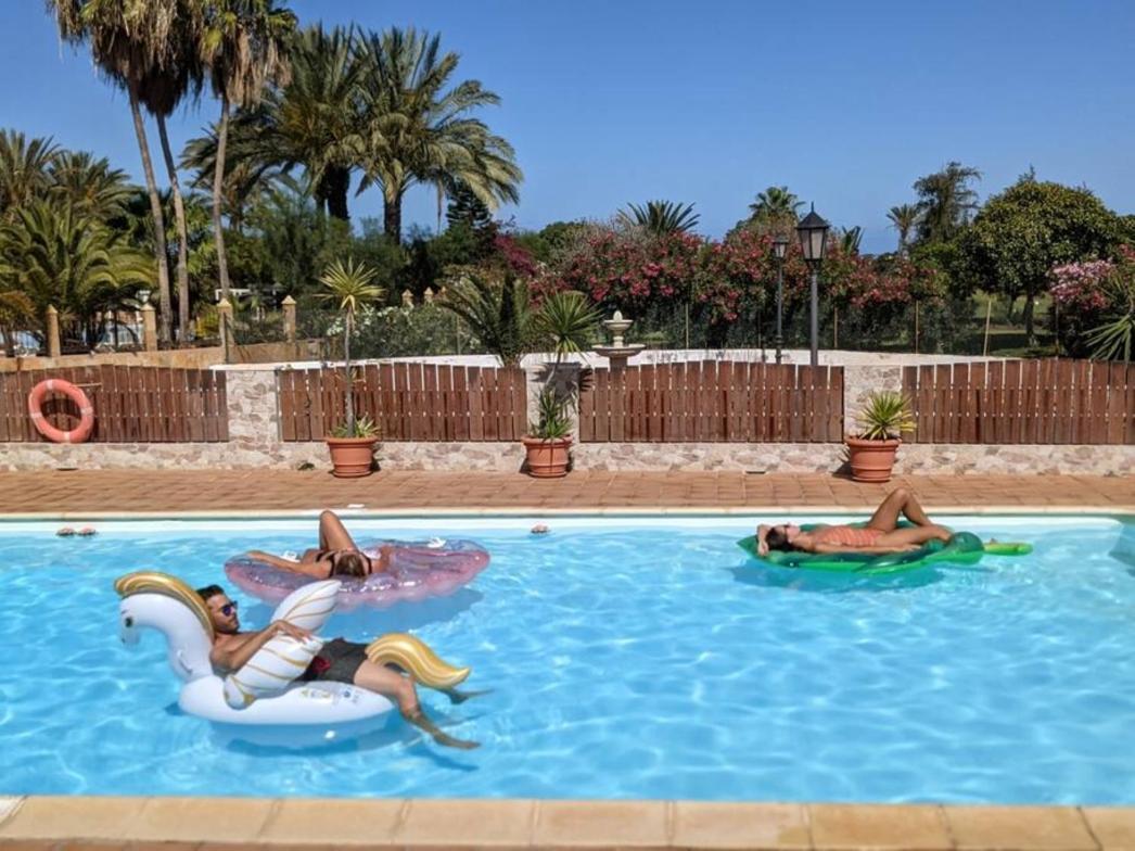 Holiday Villa Vergel With Huge Private Pool, Jacuzzi, Sauna & Bbq By Amazzzing Travel Caleta De Fuste Dış mekan fotoğraf