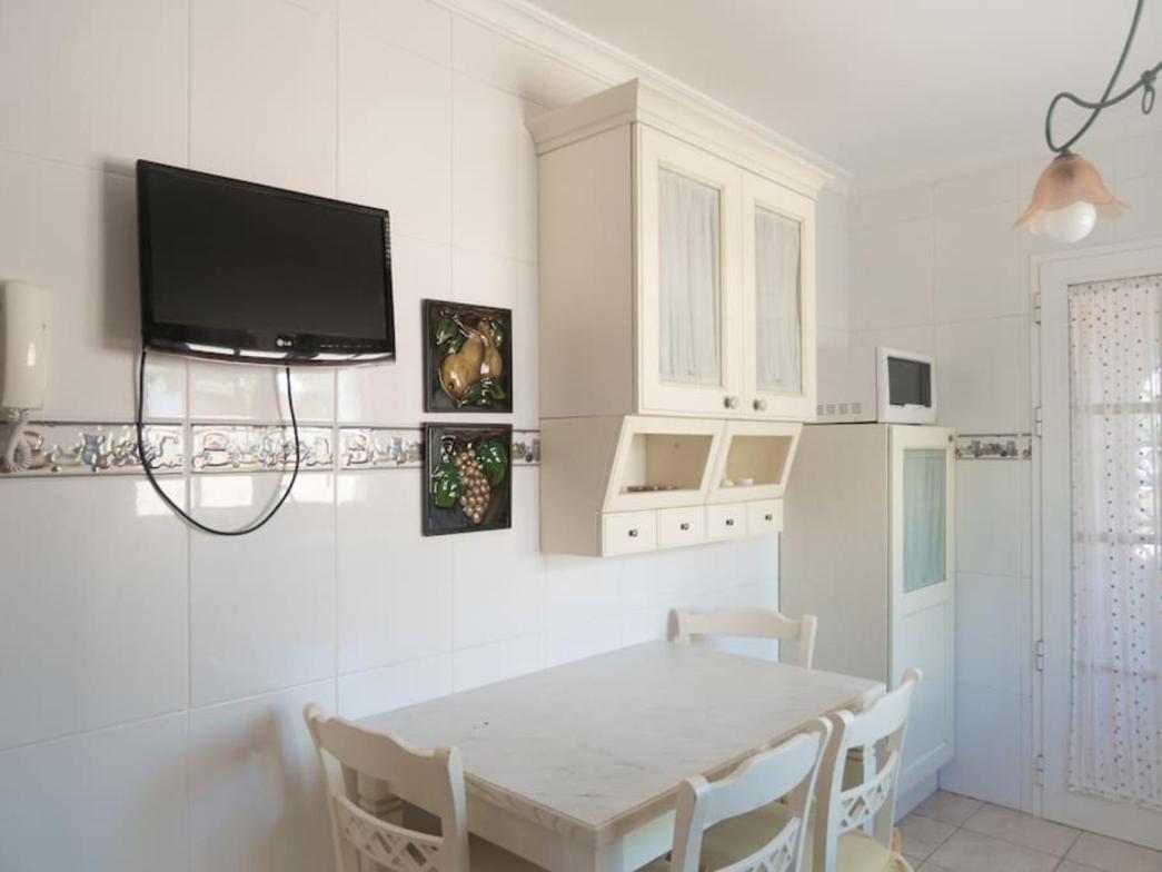 Holiday Villa Vergel With Huge Private Pool, Jacuzzi, Sauna & Bbq By Amazzzing Travel Caleta De Fuste Dış mekan fotoğraf