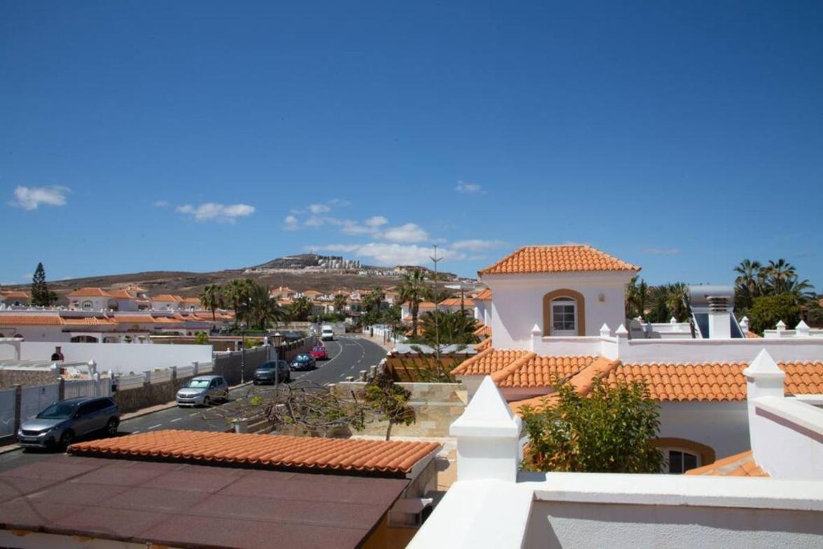 Holiday Villa Vergel With Huge Private Pool, Jacuzzi, Sauna & Bbq By Amazzzing Travel Caleta De Fuste Dış mekan fotoğraf